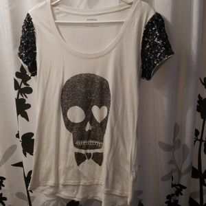 Novelty tee with sequin shoulders